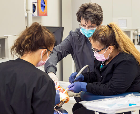 Dental Assistant Program Near Me